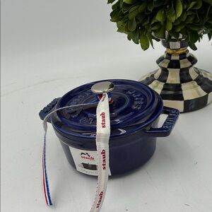 Staub 8oz Mini Round Dutch Oven with Lid Dark Blue